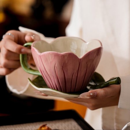 هاند ميد شكل ورقة الشجر