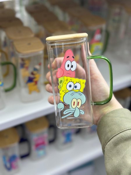 سبونج بوب مع اصدقائه