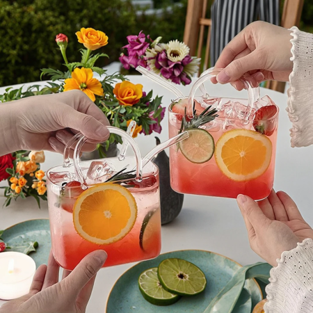 كاسة شفافة شكل الشنطة