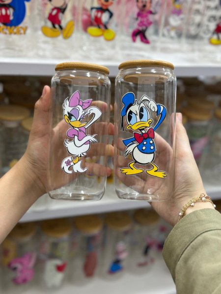 فترينا 550 ml مع غطا خشب بامبو وقشة زجاج
