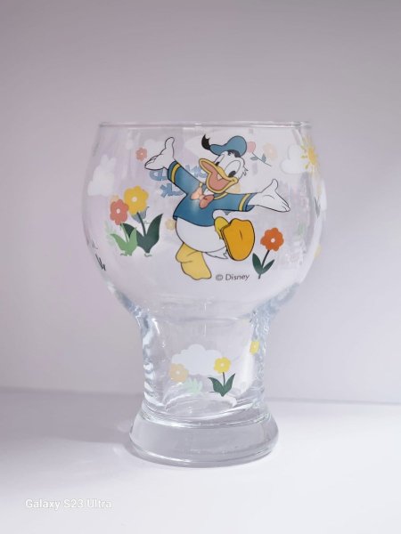 كاسات زجاج دزني